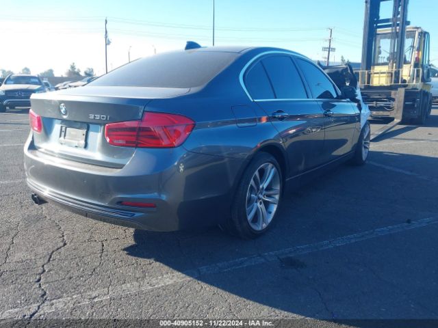 WBA8B9C56JEE82597 BMW 330I