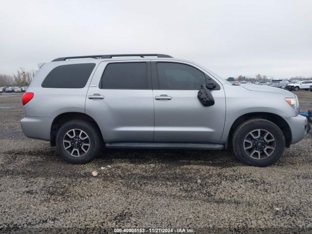 5TDBY5G11GS139445 Toyota Sequoia Sr5 5.7l V8