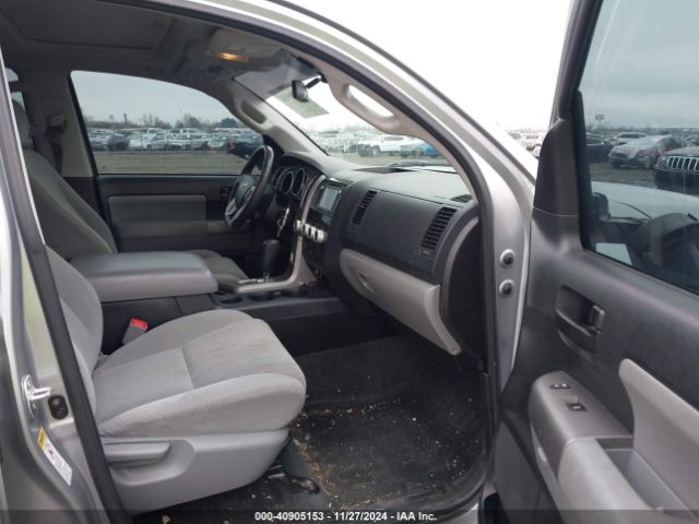 5TDBY5G11GS139445 Toyota Sequoia Sr5 5.7l V8