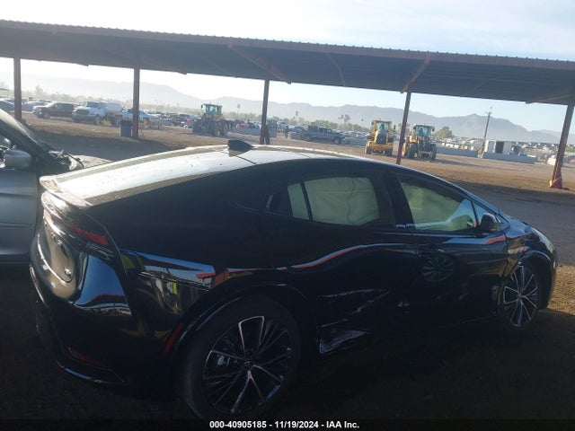 Toyota PRIUS XLE 2024 JTDACAAU8R3025663 Image 13
