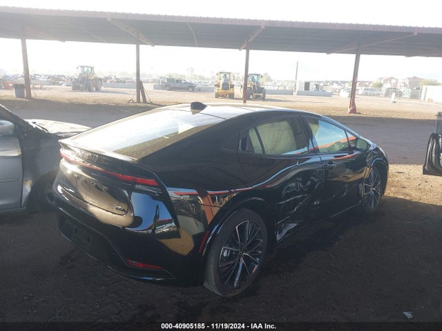 Toyota PRIUS XLE 2024 JTDACAAU8R3025663 Image 4