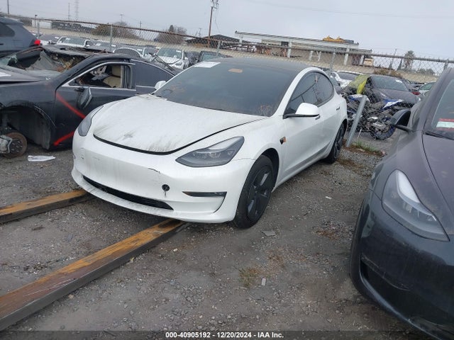 2022 TESLA MODEL 3 5YJ3E1EB0NF159592 Photo 1