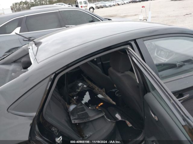 3KPC24A65LE107638 Hyundai ACCENT SE