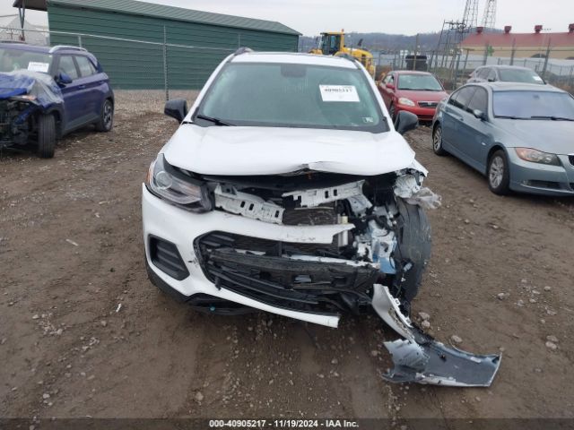 3GNCJPSB2LL228744 Chevrolet Trax Awd Lt