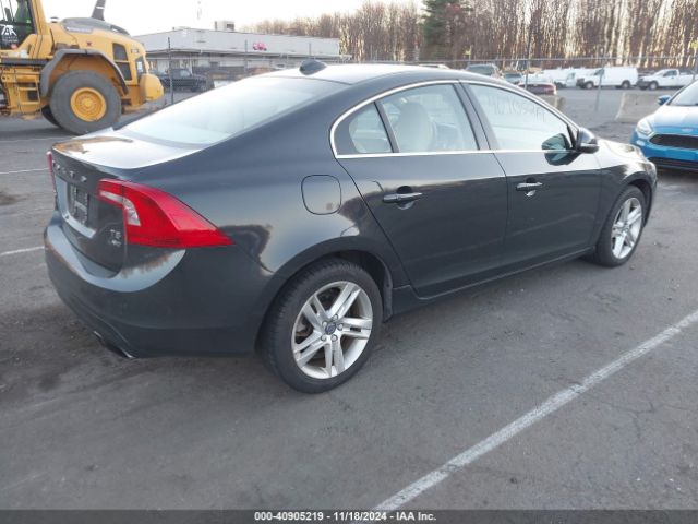 YV1612TK9F2363968 Volvo S60 T5 Premier
