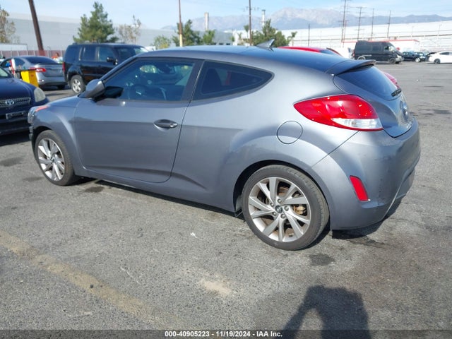 Hyundai Veloster 2016 KMHTC6AD2GU303885 Image 3