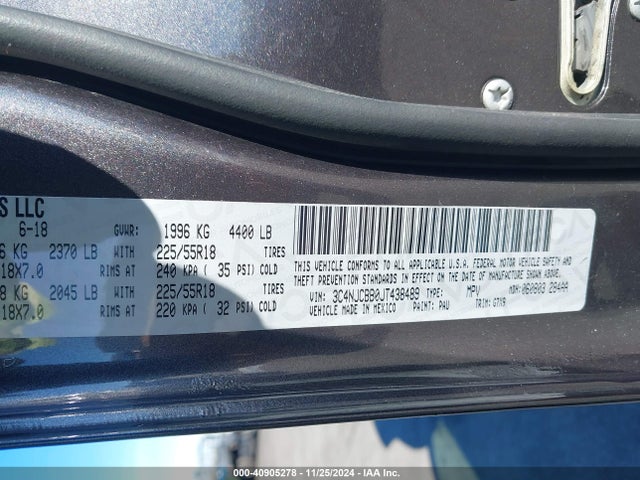 3C4NJCBB0JT438489 Jeep Compass Altitude Fwd
