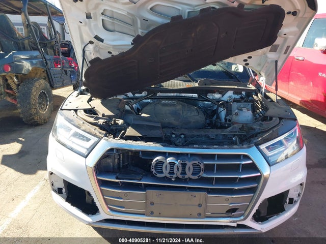 WA1BNAFY8J2062503 Audi Q5 2.0t Premium/2.0t Tech Premium
