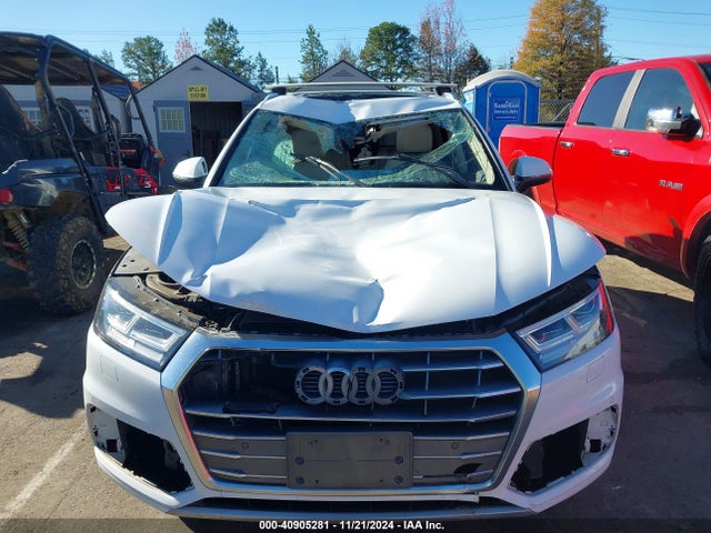 WA1BNAFY8J2062503 Audi Q5 2.0t Premium/2.0t Tech Premium