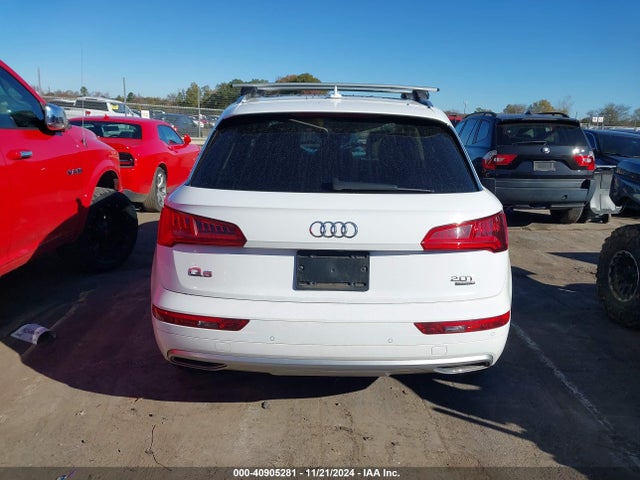 WA1BNAFY8J2062503 Audi Q5 2.0t Premium/2.0t Tech Premium