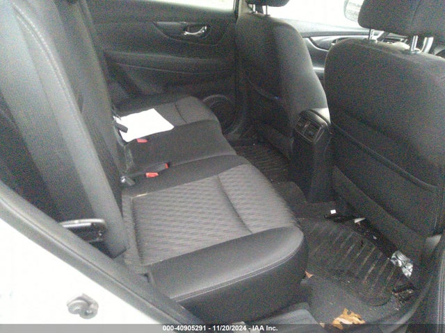 Nissan ROGUE SV 2017 KNMAT2MV5HP608676 Image 8