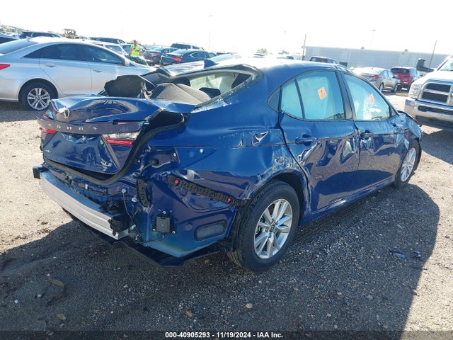 Toyota CAMRY LE 2025 4T1DAACK7SU031075 Image 4