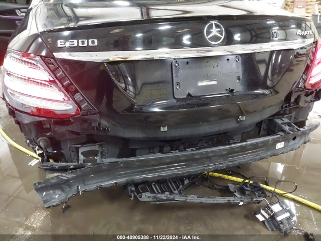 WDDZF4KB3HA042475 Mercedes-Benz E 300 4matic