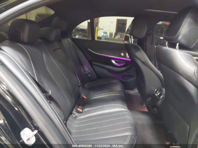 WDDZF4KB3HA042475 Mercedes-Benz E 300 4matic