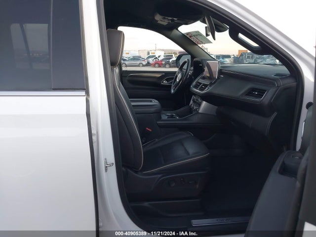 1GKS1GKD6NR121427 GMC Yukon Xl 2wd Slt