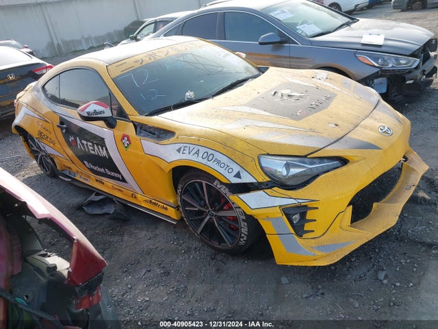 2019 JF1ZNAE17K9700702 main image