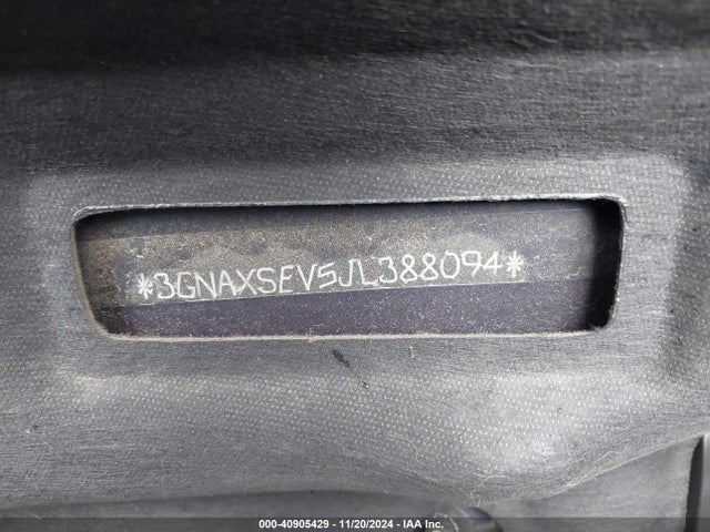 Chevrolet EQUINOX LT 2018 3GNAXSEV5JL388094 Image 9