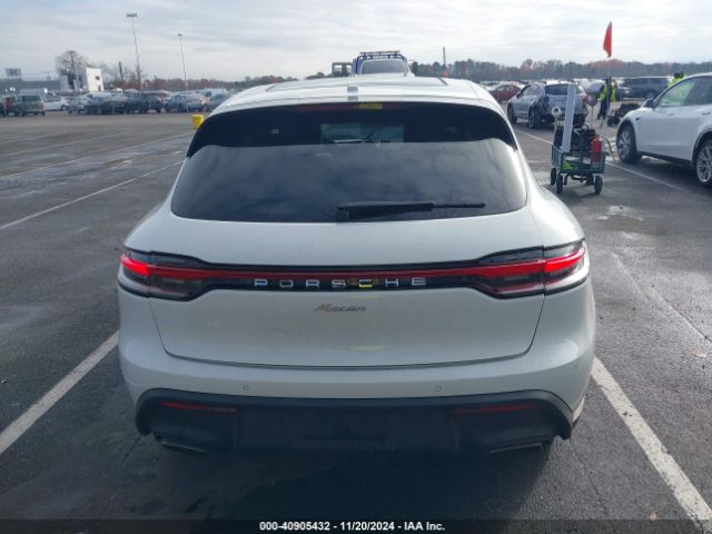 WP1AA2A5XPLB13999 Porsche Macan T
