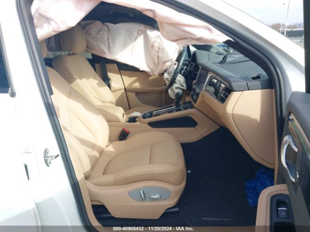 WP1AA2A5XPLB13999 Porsche Macan T