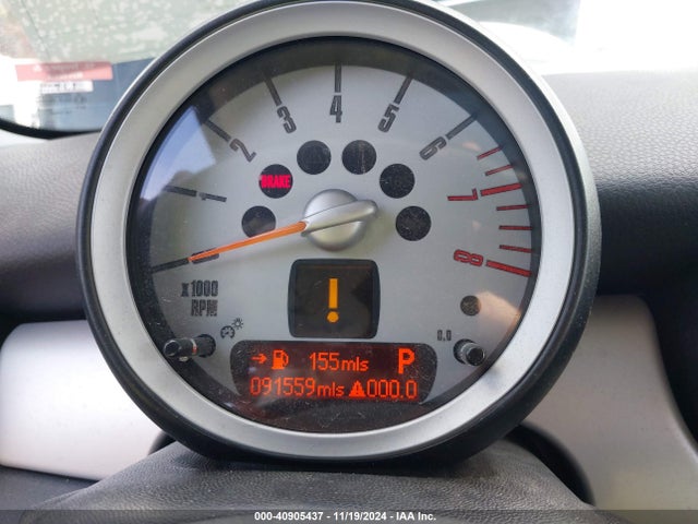 2010 MINI COOPER WMWMF3C50ATZ22967 Photo 6