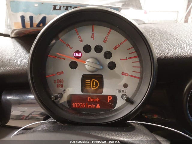 2011 MINI COOPER S WMWSV3C56BTY12677 Photo 6