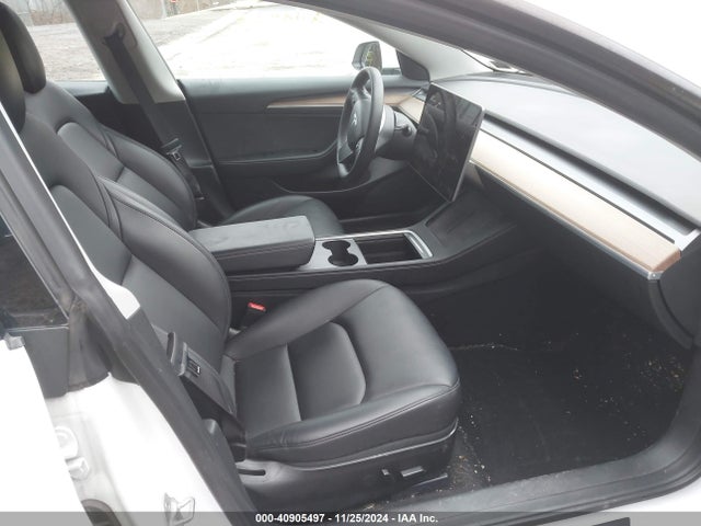 2022 TESLA MODEL 3 5YJ3E1EBXNF198206 Photo 4