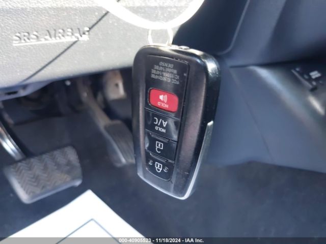 JTDKARFP8H3052808 Toyota Prius Prime Premium