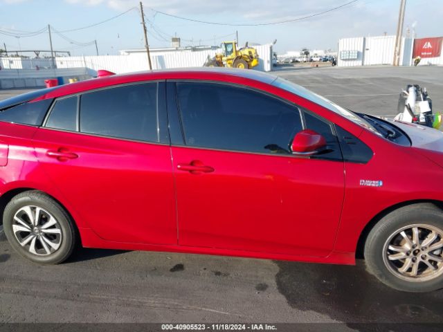 JTDKARFP8H3052808 Toyota Prius Prime Premium
