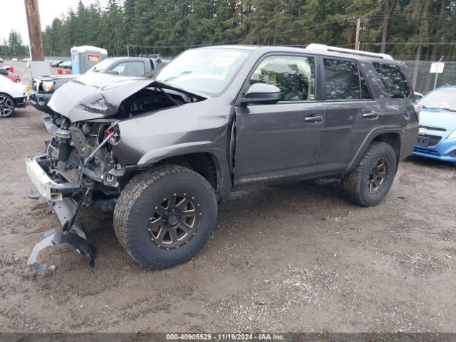 JTEBU5JR1J5610304 Toyota 4RUNNER SR5