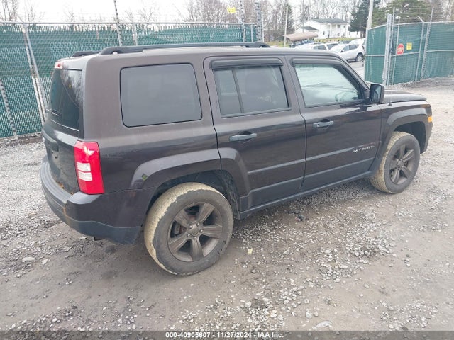 1C4NJRBB9ED817683 Jeep Patriot Sport