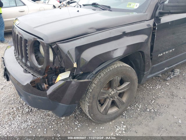1C4NJRBB9ED817683 Jeep Patriot Sport