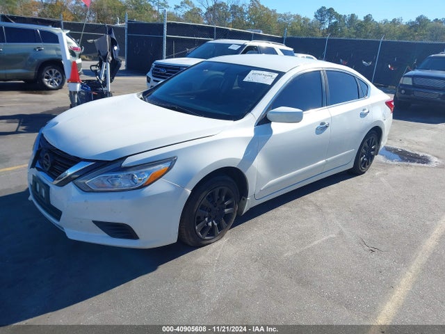 Nissan Altima 2.5 S 2016 1N4AL3APXGN345984 Image 2