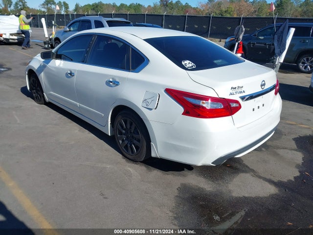 Nissan Altima 2.5 S 2016 1N4AL3APXGN345984 Image 3