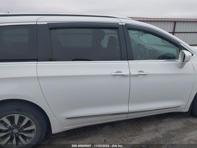 2C4RC1EG9LR145932 Chrysler Pacifica Touring L Plus