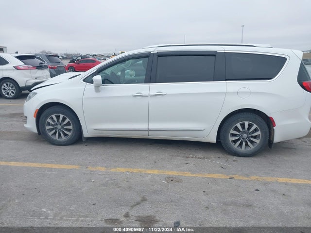 2C4RC1EG9LR145932 Chrysler Pacifica Touring L Plus