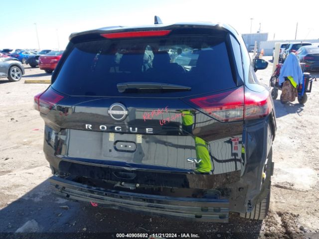 5N1BT3BA8PC683514 Nissan Rogue Sv Fwd