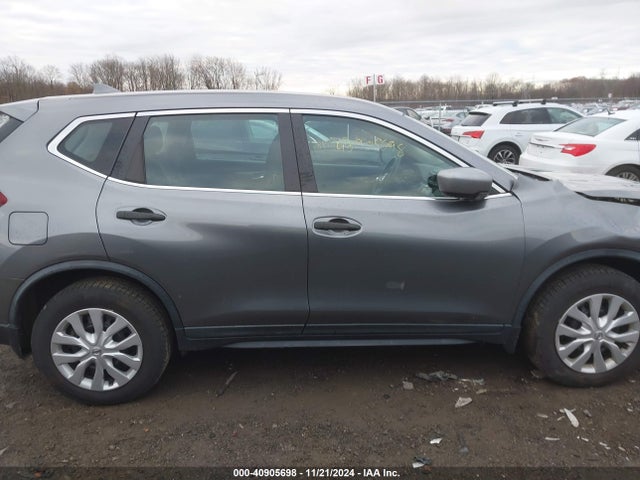 Nissan ROGUE S 2018 KNMAT2MV6JP556660 Image 13