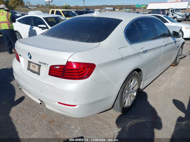 WBA5A7C50GG146030 BMW 528i Xdrive