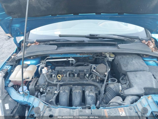 Ford FOCUS SE 2016 1FADP3K29GL230860 Image 10