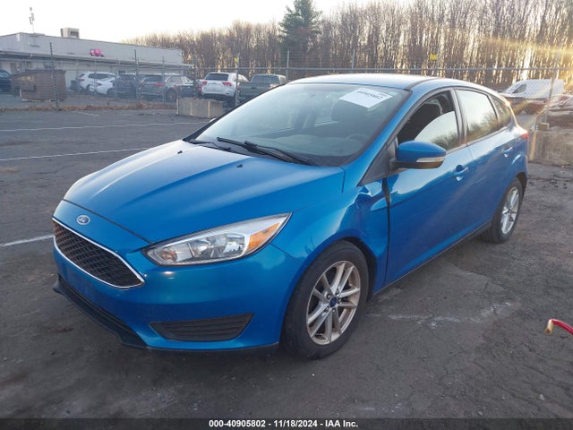 Ford FOCUS SE 2016 1FADP3K29GL230860 Image 2