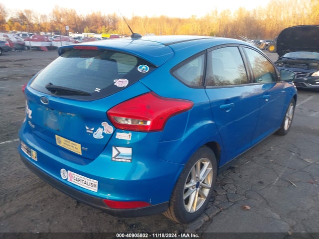 Ford FOCUS SE 2016 1FADP3K29GL230860 Image 4