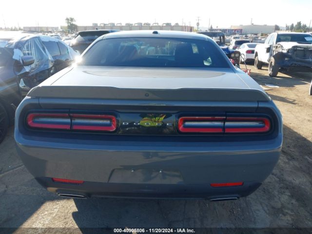 2C3CDZJGXKH557549 Dodge Challenger Gt