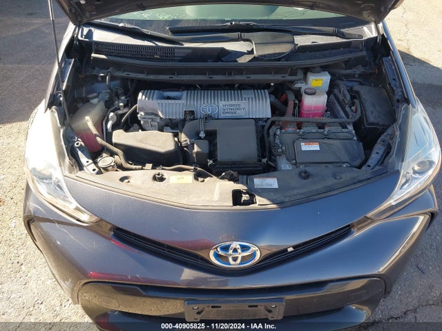 Toyota Prius V Four 2015 JTDZN3EU2FJ033395 Image 10