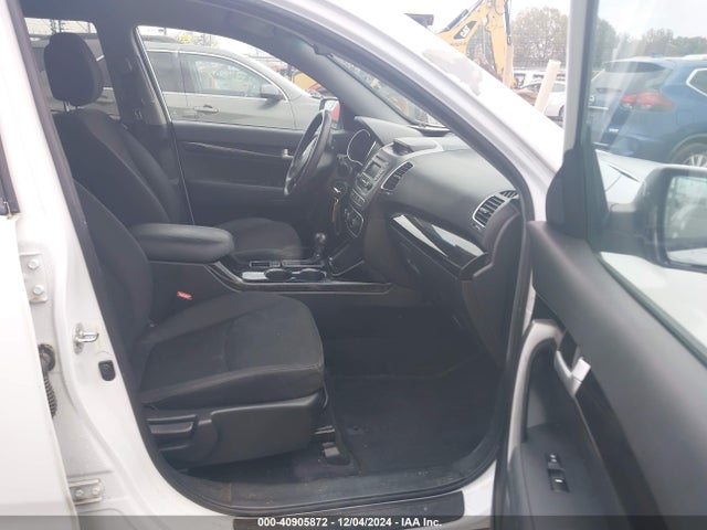 KIA SORENTO LX 2015 5XYKT3A62FG593142 Image 5