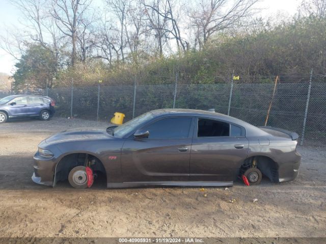2C3CDXGJ4KH646525 Dodge Charger Scat Pack Rwd