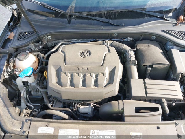 1VWAA7A30JC000127 Volkswagen Passat 2.0t R-line/2.0t S
