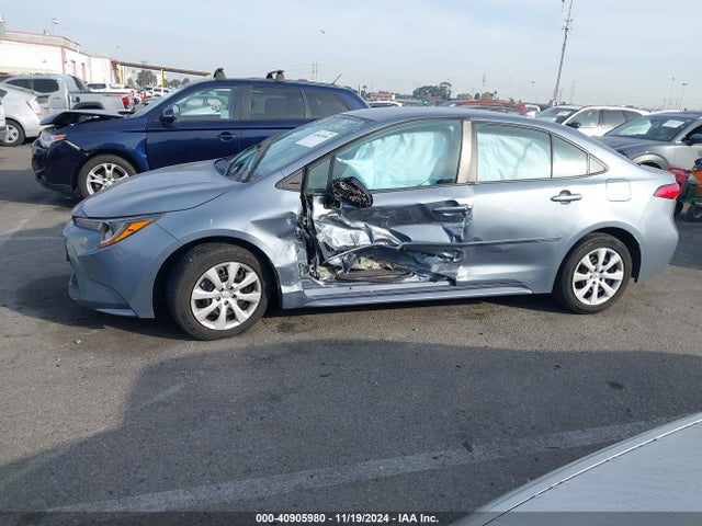 Toyota COROLLA LE 2021 5YFEPMAE6MP228129 Image 14