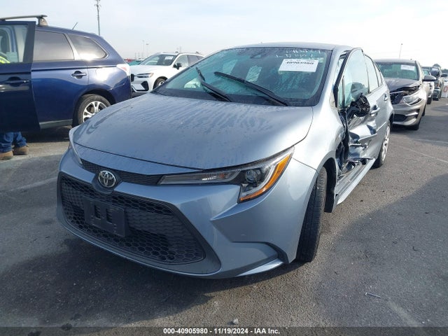Toyota COROLLA LE 2021 5YFEPMAE6MP228129 Image 2