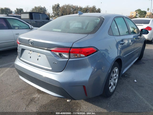 Toyota COROLLA LE 2021 5YFEPMAE6MP228129 Image 4