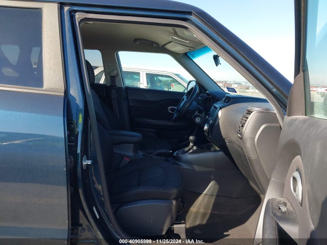 KNDJP3A53J7567999 KIA SOUL +